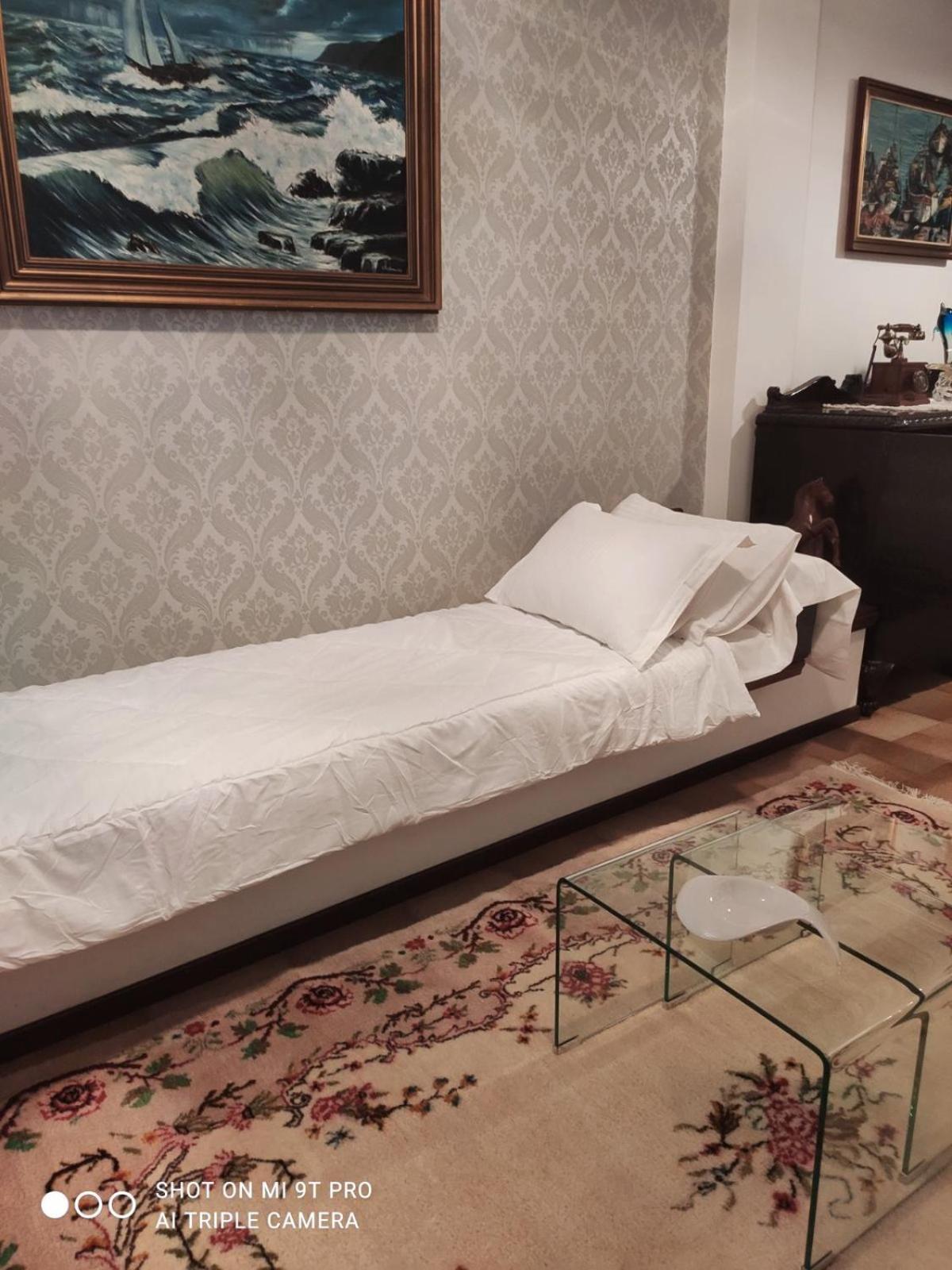 Johnny'S Loft Apartment Agrinio Luaran gambar