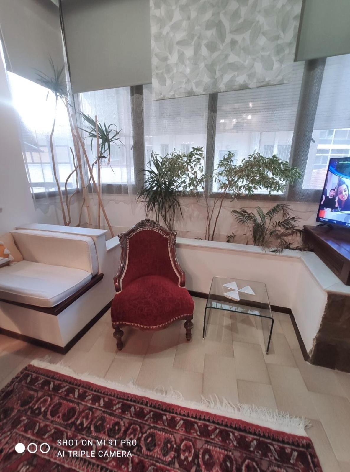 Johnny'S Loft Apartment Agrinio Luaran gambar